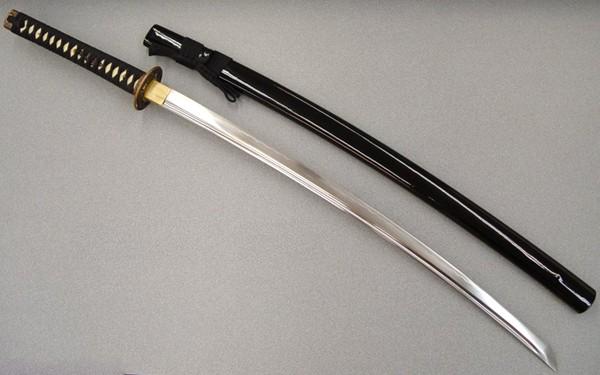 Forum Image: http://www.swordsoftheeast.com/ProductImages/bushido/japanese-swords-samurai-swords-bushido-dragon-katana.jpg